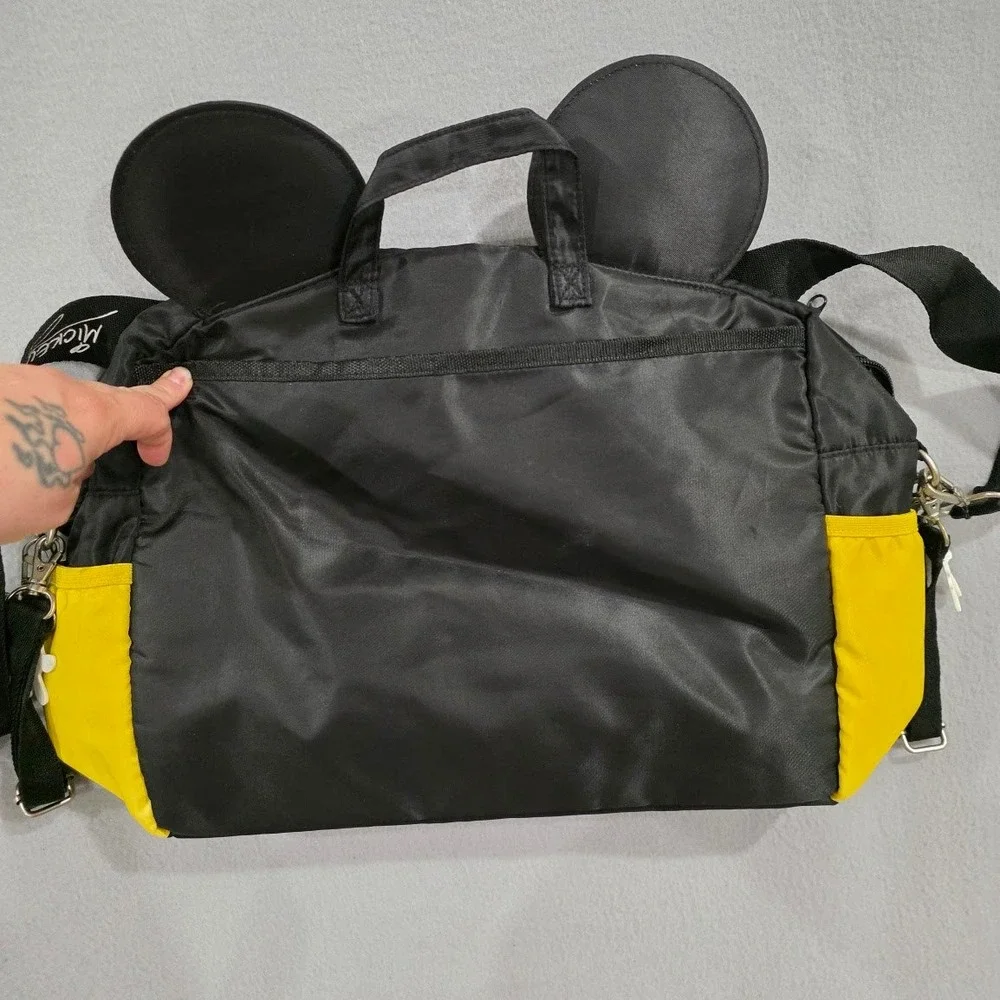 Disney Parks Mickey Mouse Diaper Bag Messenger Walt Disney World Changing Mat